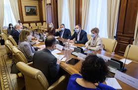 Canada, france, germany, italy, japan, the united kingdom, the since joining the g7 in 1976, canada has further strengthened its political and economic ties with the world's most advanced economies and helped. Unian Yermak G7 Ambassadors Meet To Discuss Constitutional Court S Ruling Kyivpost Ukraine S Global Voice