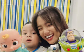 Heboh Fuji Pamer Foto Bareng Gala Sky Dengan Mata Tampak Sembab, Inikah  Penyebabnya?