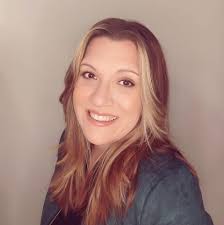 Rhema Traynor has some of the most compelling apostolic and 5-fold  equipping that I have seen online. She is a powerhouse equipper and has  shifted from a traditional minister into the movement