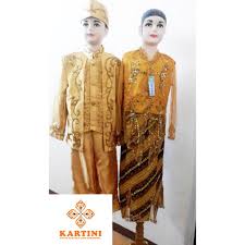 Nama pakaian adat sunda ada banyak macamnya. Tergreget Pakaian Adat Baju Adat Sunda Kebaya Perempuan Mr360t Shopee Indonesia