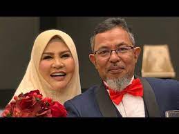 Jangan lupa subscribe geng#bondarozita #aliffsyukri #bondarozitaibrahim #datoaliffsyukri #aliffsyukribuatlagu #datoaliffsyukripukulanak. Biodata Bonda Rozita Ibrahim Ibu Datuk Aliff Syukri Youtube