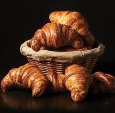 Pin By Dias Raditya On Bakery In 2020 Croissant Croissants Food