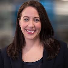 Kari Janes's Instagram, Twitter & Facebook