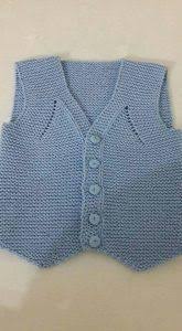 Onler Ucgen Tek Parca Olarak Orulen Damat Ata Efe Yelegi Yapimi 1 2 Yas Baby Knitting Patterns Orgu Modelleri Sirin Elbiseler