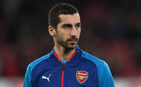 Lori Harry (@LoriHarry1)