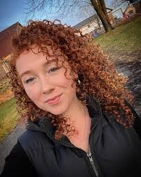 Sheri Waters's Instagram, Twitter & Facebook