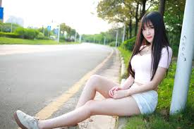 独家吃瓜】售楼部里的潜规则，客服小姐姐上班时间被领导带去洽谈室为业绩故障！ - 国产自拍- 免费情色成人视频