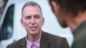 Intervju) Če v kriznem komuniciranju ne govoriš resnice, izgubiš  verodostojnost