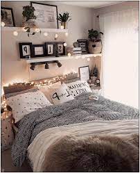 26 Relaxing Bedroom Lighting Decor Ideas 26 001 Relaxing Bedroom Bedroom Decorating Tips Small Room Bedroom
