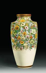Kinkozan Vase With Mille Fleurs Decoration Workshop Of Kinkōzan Kinkōzan Sōbei Kyoto Vasos