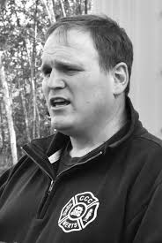 C O M M E N C E M E N T