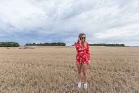 It's october, which means it's the perfect time to scare yourself with a truly unsettling book. Mon Bapteme En Montgolfiere La Penderie De Chloe Blog Lifestyle