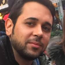 Ciao a tutti I need someone from Italy please who can help me 😩