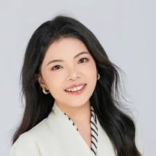 Read the story of Tran Le Kim