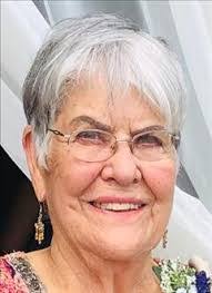 Lenice Smith's Instagram, Twitter & Facebook