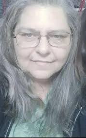 Claudia Walker's Instagram, Twitter & Facebook