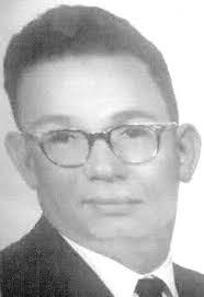 Anne Mayle's Instagram, Twitter & Facebook