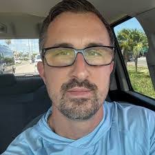 Eric Collazo's Instagram, Twitter & Facebook