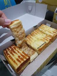Bukan cuma itu, hasil yang tercipta pula lebih lembut, matang menyeluruh, serta penampilannya juga lumayan menawan. Roti Bakar Mewah Tenggilis Mejoyo Surabaya Lengkap Menu Terbaru Jam Buka No Telepon Alamat Dengan Peta