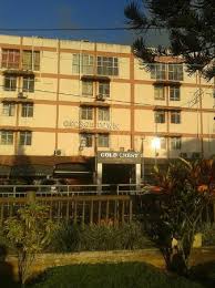 Le Devant De L Hotel Picture Of Gold Crest Hotel Quatre Bornes Tripadvisor