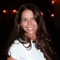 Julia Corsi's Instagram, Twitter & Facebook