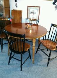 Hitchcock Furniture Dining Table With 2 Leaves And 4 Chairs Furniture Dining Table Dining Furniture Wood Dining Room Table