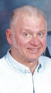 Richard Louis Hockett ** 68, of Des Moines, died Friday, August 6, 2021, at  Mercy Hospital in Des Moines. Born January 19, 1953, in Burlington, Iowa,  he was the son of