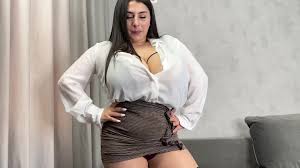 Horny Bombshell Jade Lou Needs Two Dildos To Please Herself from Whoppers  25