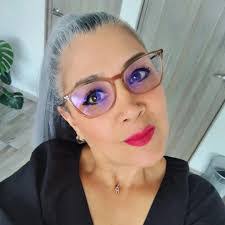 Sandra Levario's Instagram, Twitter & Facebook