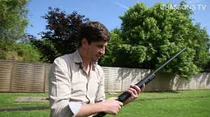 La double supreme x magnum calibre 12/76 de winchester dispose d'une très grande vitesse (386 m/s) consubstantielle au calibre 12/76, avec en calibre 20, cette cartouche est chargée à 29 g et dispose d'un plomb n° 8 de petite taille parfaitement adaptée pour tirer en 1er coup à courte distance. Quelle Balle Utiliser Pour La Chasse Du Sanglier Youtube