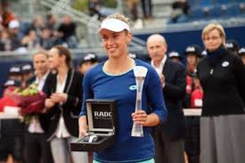 Een fysieke kwestie, zegt haar coach. Is Nieuwe Coach Reden Voor Metamorfose Elise Mertens Ik Het Nieuwsblad Mobile