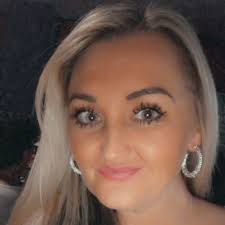 Leanne Gerrard's Instagram, Twitter & Facebook