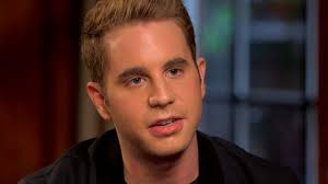 Some are upset ben platt is playing a teen in 'dear evan hansen' movie (today) Dear Evan Hansen Star Ben Platt On How He The Cast Perform Emotional Musical Video Abc News