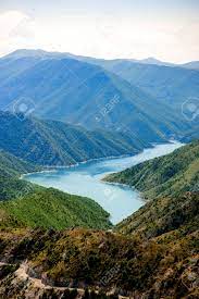 Ich bin seit circa einer woche in mazedonien, dem heimatland meiner eltern. Schone Berge Und Kozjak See In Der Nahe Von Skopje In Mazedonien Macedonian Landschaft Lizenzfreie Fotos Bilder Und Stock Fotografie Image 41813605