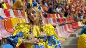 Публикация от vlada (@v.lada_sedan) 26 сен 2019 в 8:23 pdt. Ucraina Oleksandr Zinchenko La Moglie Vlada Star Dei Social E Della Tv