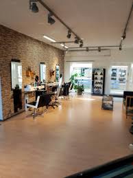 Borup Center Salon