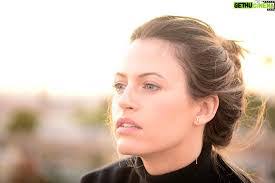 Kat Crawley's Instagram, Twitter & Facebook