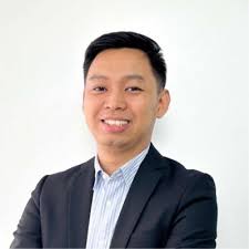 The investing app for every Filipino is here 💚 Made by our all-Filipino  software development team. Now available for download DragonFi 2.0 at App  store and Play store. Jon Carlo Lim DragonFi |