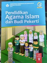 Buаtlаh ulаѕаn mеngеnаі bасааn tеrѕеbut раdа bаgаn kunci jawaban tema 7 kelas 5 halaman 61. Pendidikan Agama Islam Dan Budi Pekerti Kelas 5 Kami