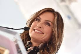 Elba Graham's Instagram, Twitter & Facebook