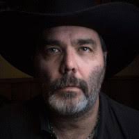 30+ "Macswain" profiles