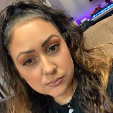 Elizabeth Milner (@mizz_lz) • Instagram photos and videos