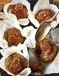 Muffins Legers Banane Et Fruits Rouges Recette Alimentation Recettes De Boissons Repas D Entrainement