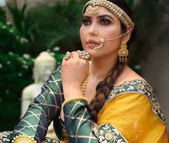 Makeup Stories by Daisy