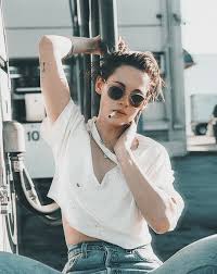 Pin By Elinor Petersson On Kristen Stewart Kristen Stewart Style Kristen Stewart Kristin Stewart