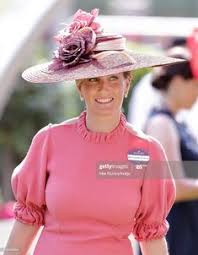 La comtesse sophie de wessex a épousé le prince edward en 1999. 240 Sophie Ideen In 2021 Konigshaus Konigin Konigliche Familie