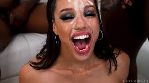 Vixen - Porn Studio - CumGloryHole.se