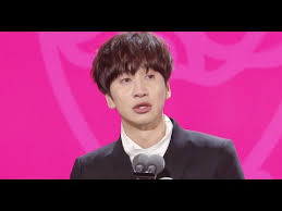 Fans of 'running man' would agree that the show wouldn't be complete without the funny antics from lovable cast member lee kwang soo. Qgho9xcukheazm