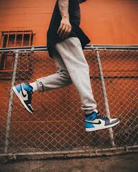 Jordan 1 Retro High Obsidian Unc Jordans Outfit For Men Streetwear Men Outfits Jordan 1 Retro High