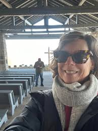 Wherever this is I want to go ASAP 🎃✨🍂🍁